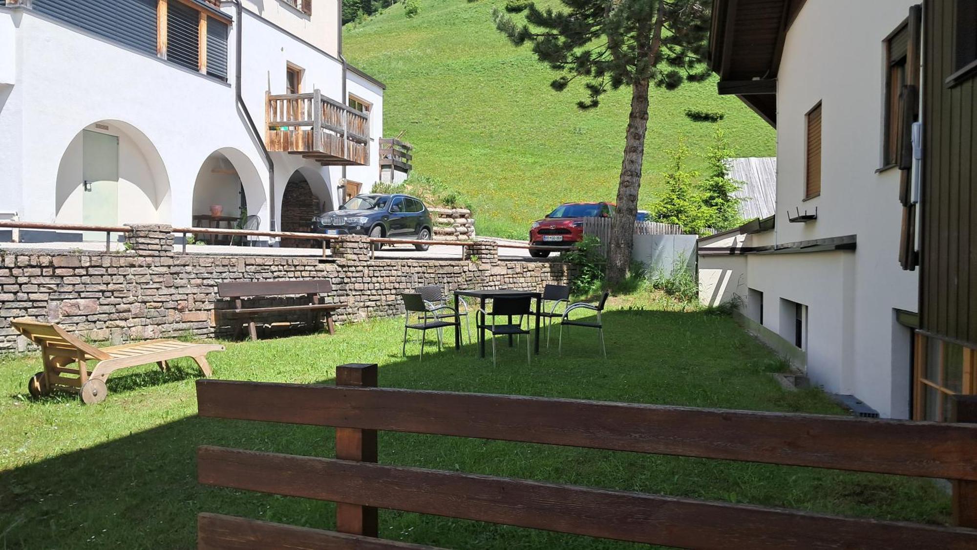 Apartments Antares Colfosco Zewnętrze zdjęcie